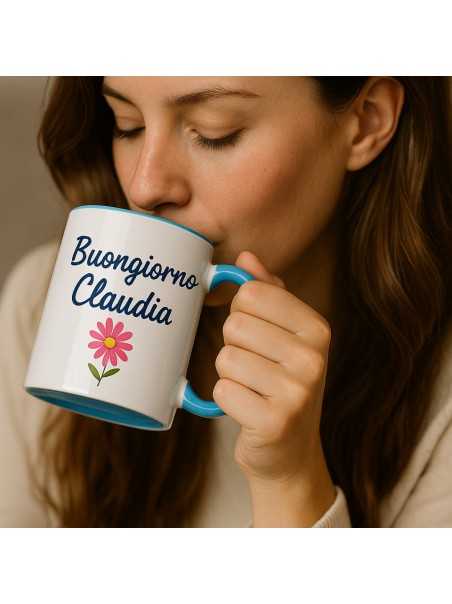 DONNA CHE BEVE DATazza Personalizzata in Ceramica Interno Colorato azzurro